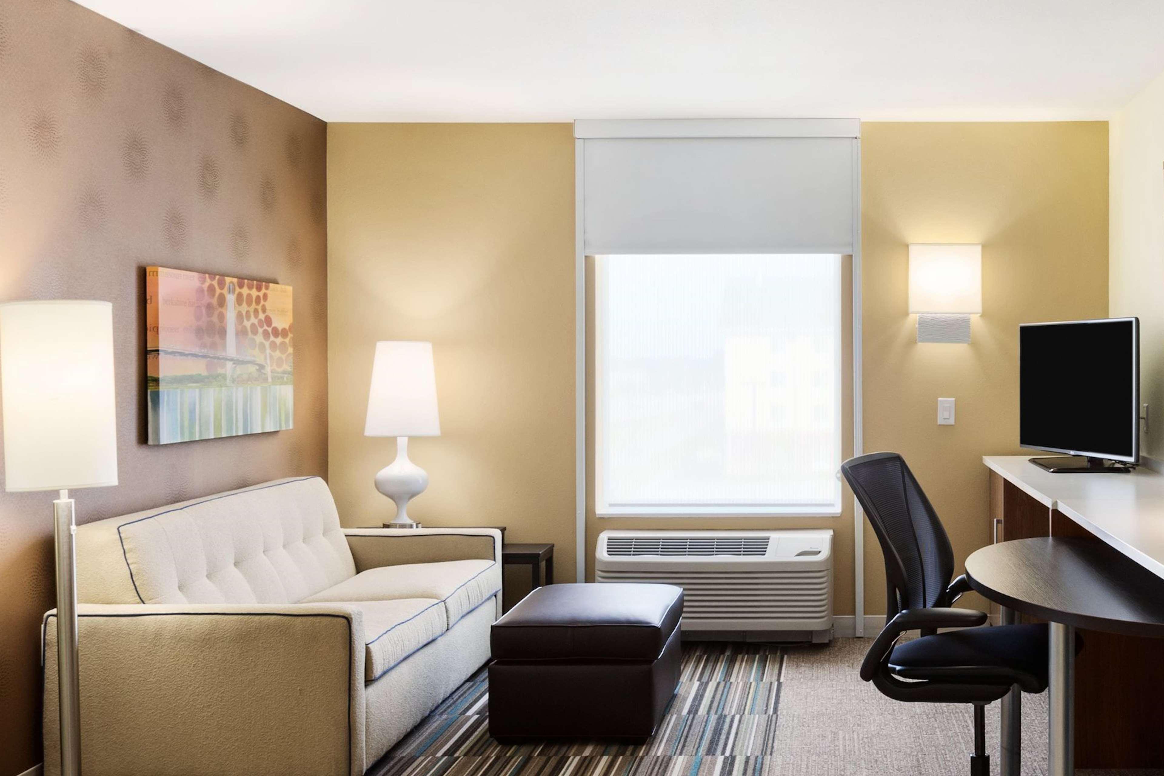 Home2 Suites By Hilton Omaha West Extérieur photo