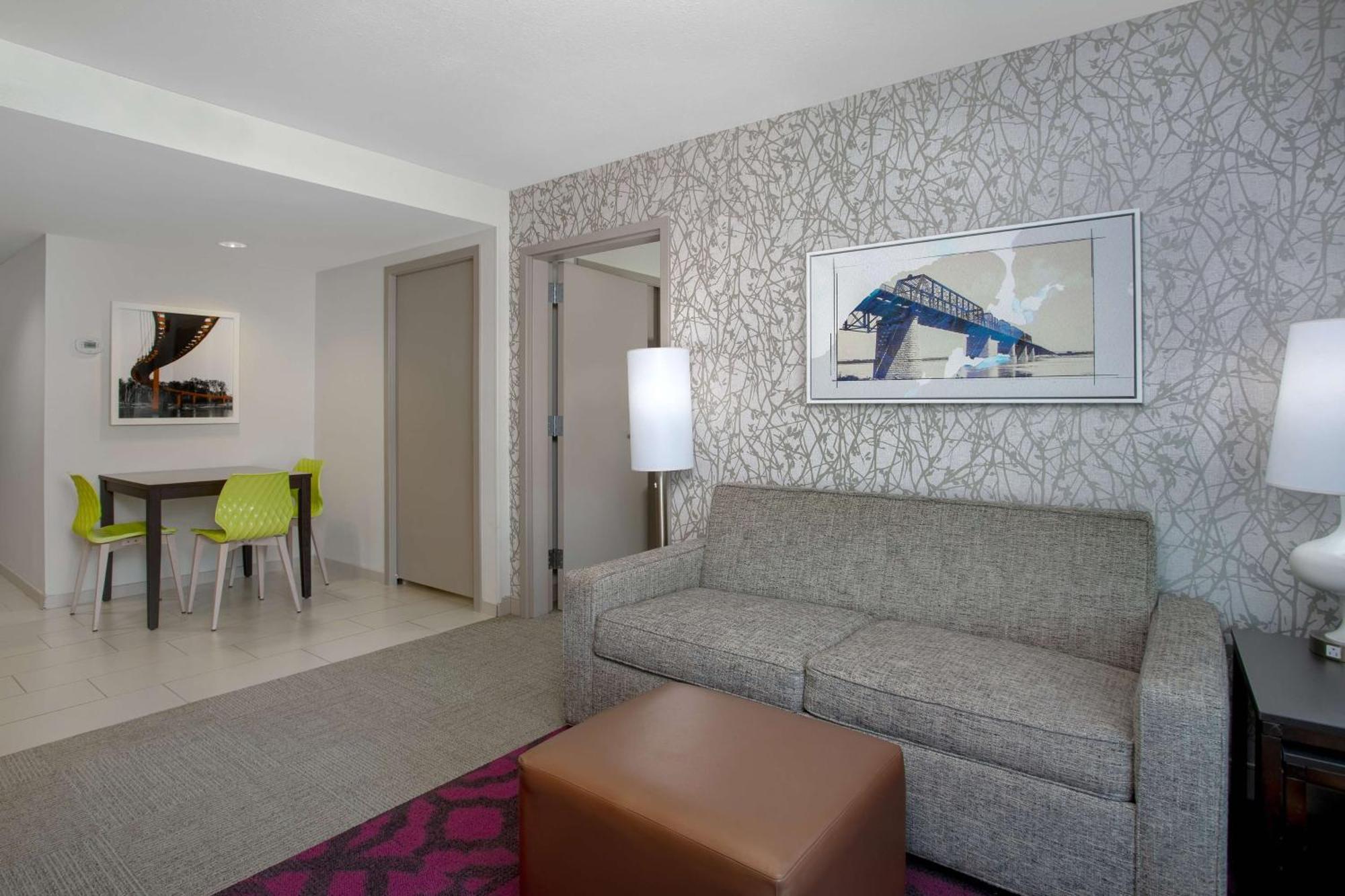 Home2 Suites By Hilton Omaha West Extérieur photo