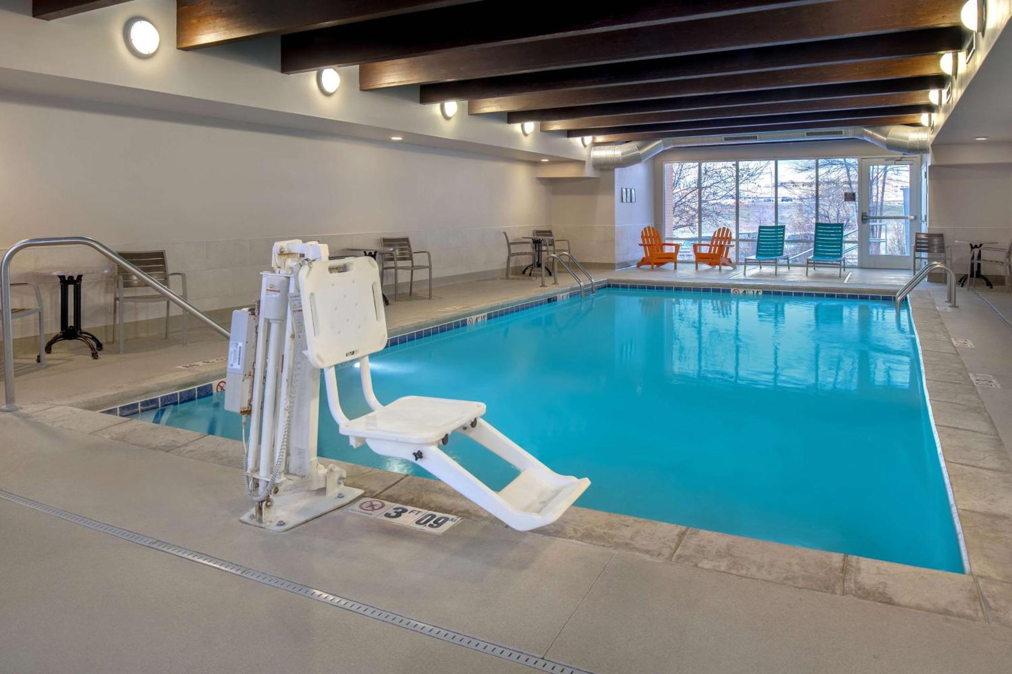Home2 Suites By Hilton Omaha West Extérieur photo
